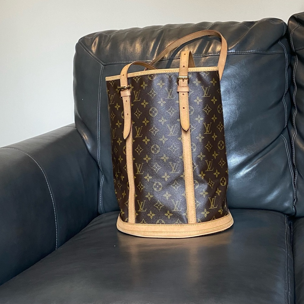 Louis Vuitton Monogram Brown Tan Bag!